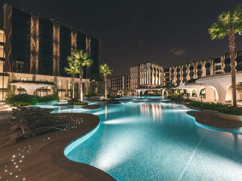 The Outpost Hotel Sentosa By Far East Hospitality (Adults Only) Сингапур Екстериор снимка The pool at the resort